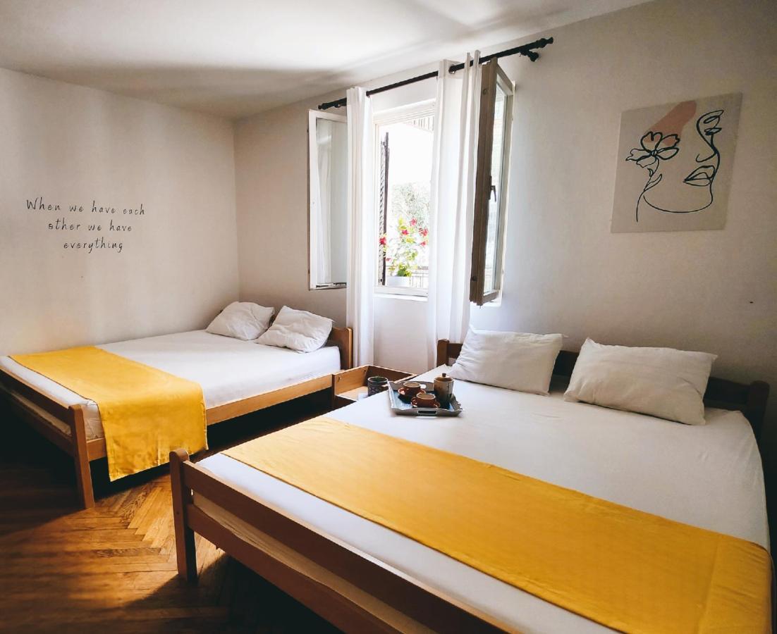 Bela Kuca Studio Apartments-Na Korak Do Mora-A Step To The Sea ラファイロヴィチ エクステリア 写真
