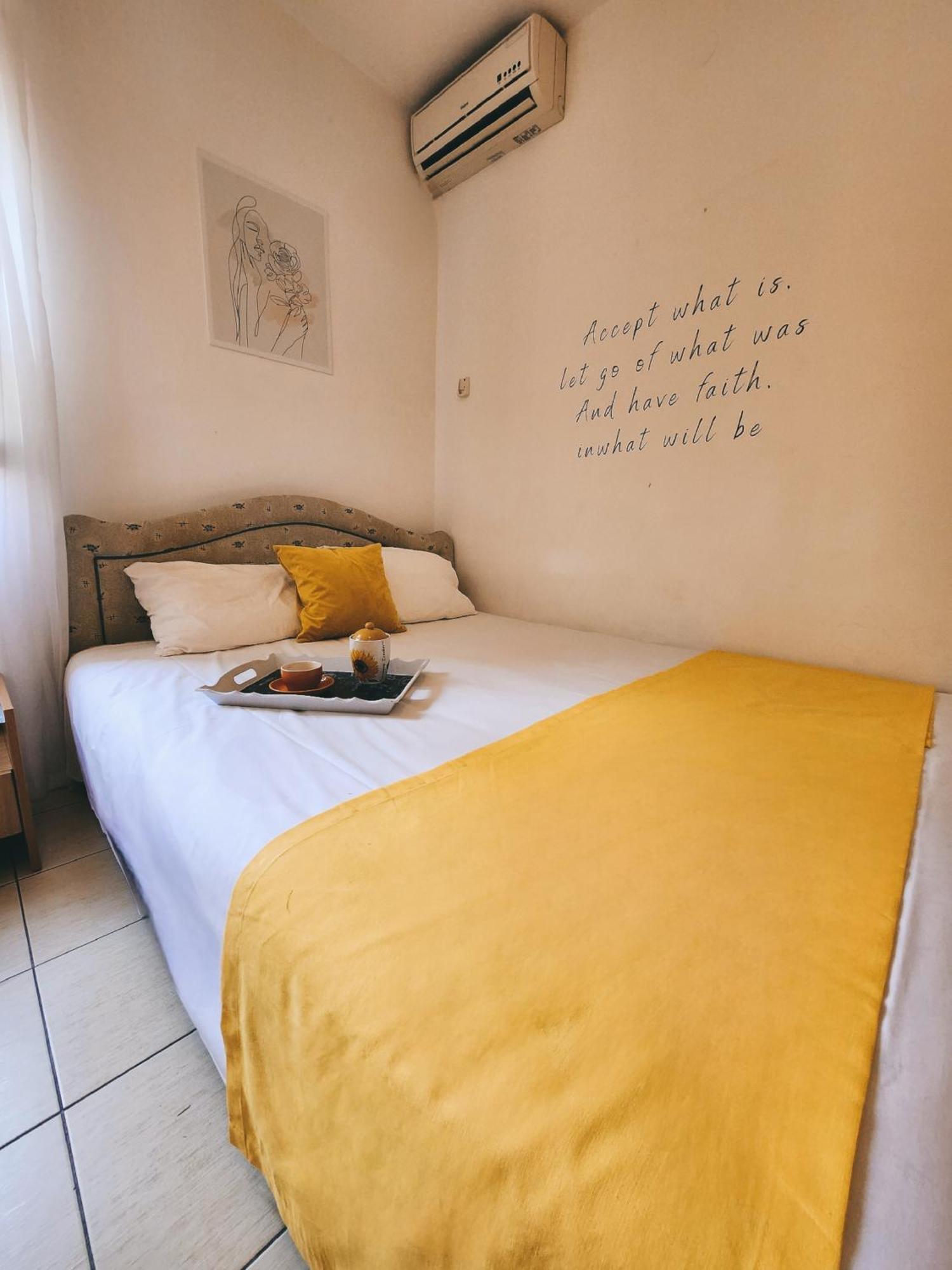 Bela Kuca Studio Apartments-Na Korak Do Mora-A Step To The Sea ラファイロヴィチ エクステリア 写真
