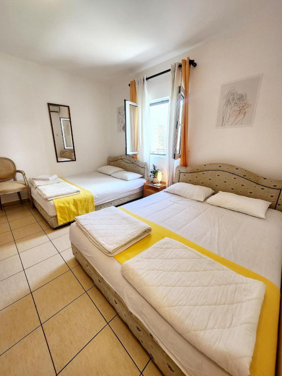 Bela Kuca Studio Apartments-Na Korak Do Mora-A Step To The Sea ラファイロヴィチ エクステリア 写真