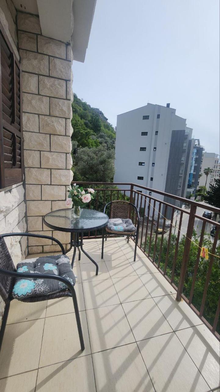 Bela Kuca Studio Apartments-Na Korak Do Mora-A Step To The Sea ラファイロヴィチ エクステリア 写真