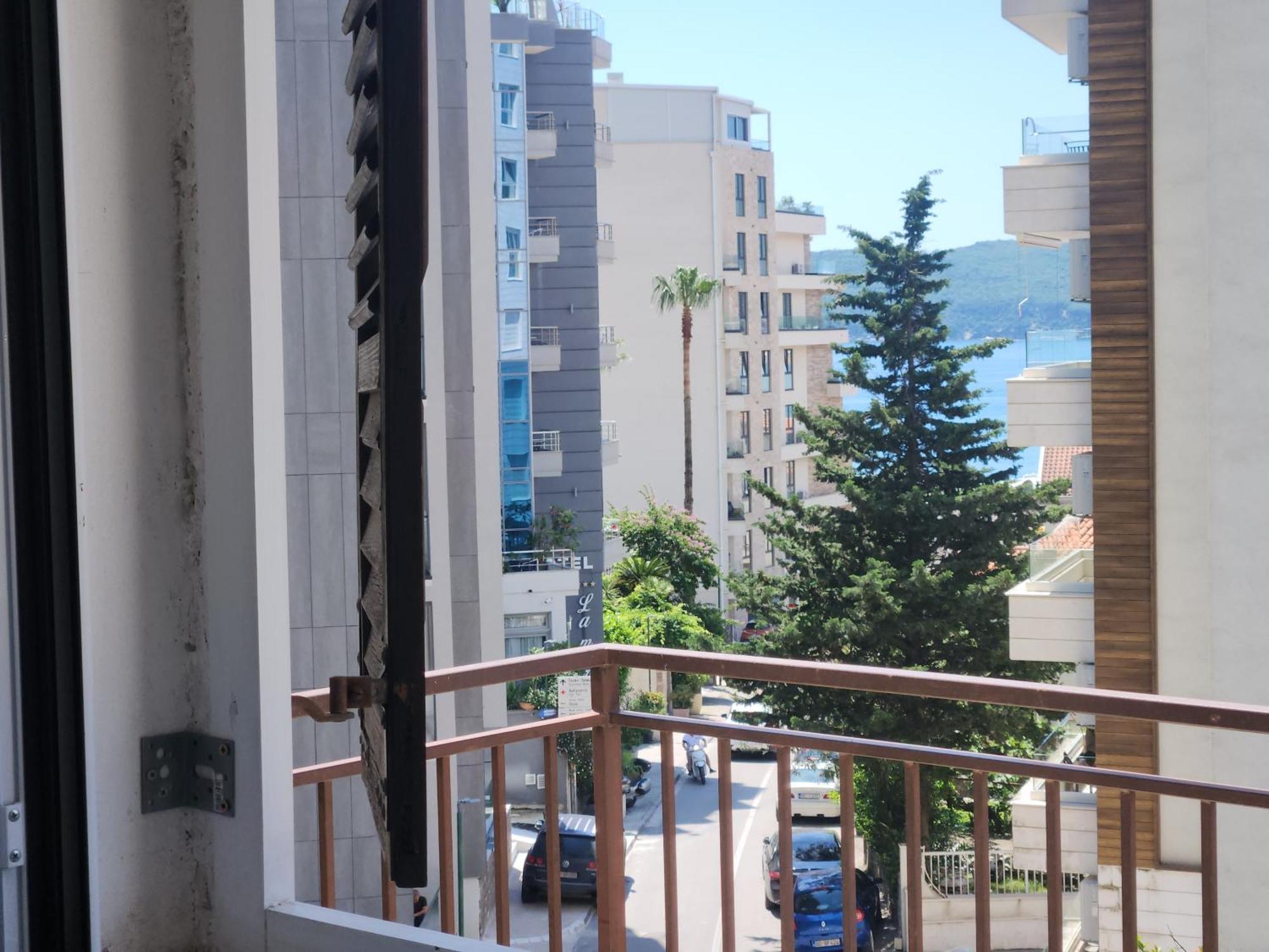 Bela Kuca Studio Apartments-Na Korak Do Mora-A Step To The Sea ラファイロヴィチ エクステリア 写真